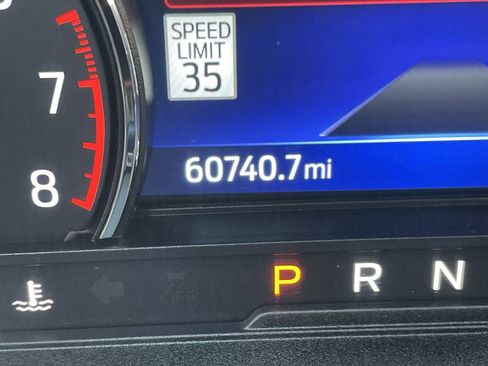 Used 2021 Ford Explorer Limited w/ Hybrid Equipment Group 310A image 31