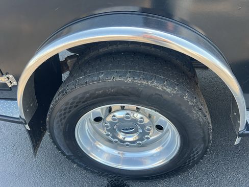 Used 2024 Ford F450 Lariat w/ Lariat Ultimate Package image 12