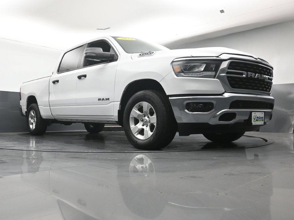 Used 2023 RAM 1500 Big Horn AWD/4WD image 25