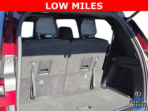 Used 2024 Jeep Grand Cherokee L Altitude image 9