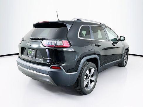 Used 2019 Jeep Cherokee Limited FWD image 9