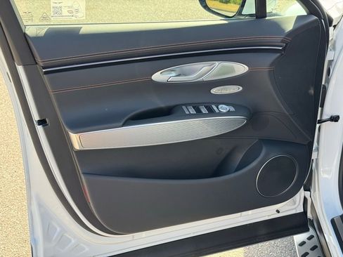 New 2026 Genesis GV70 2.5T Sport Prestige AWD/4WD image 26