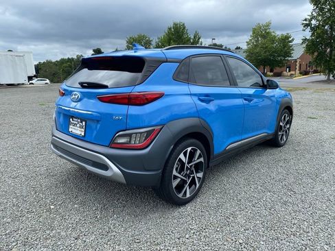 Used 2022 Hyundai Kona Limited image 3