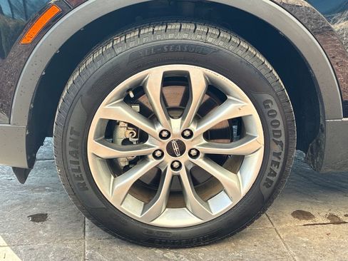 Used 2017 Lincoln MKC Select w/ Select Plus Package image 10