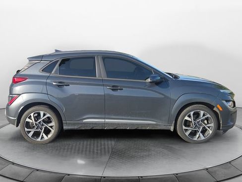 Used 2022 Hyundai Kona Limited w/ Cargo Package FWD image 6