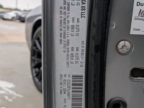 Used 2018 Dodge Challenger R/T image 27