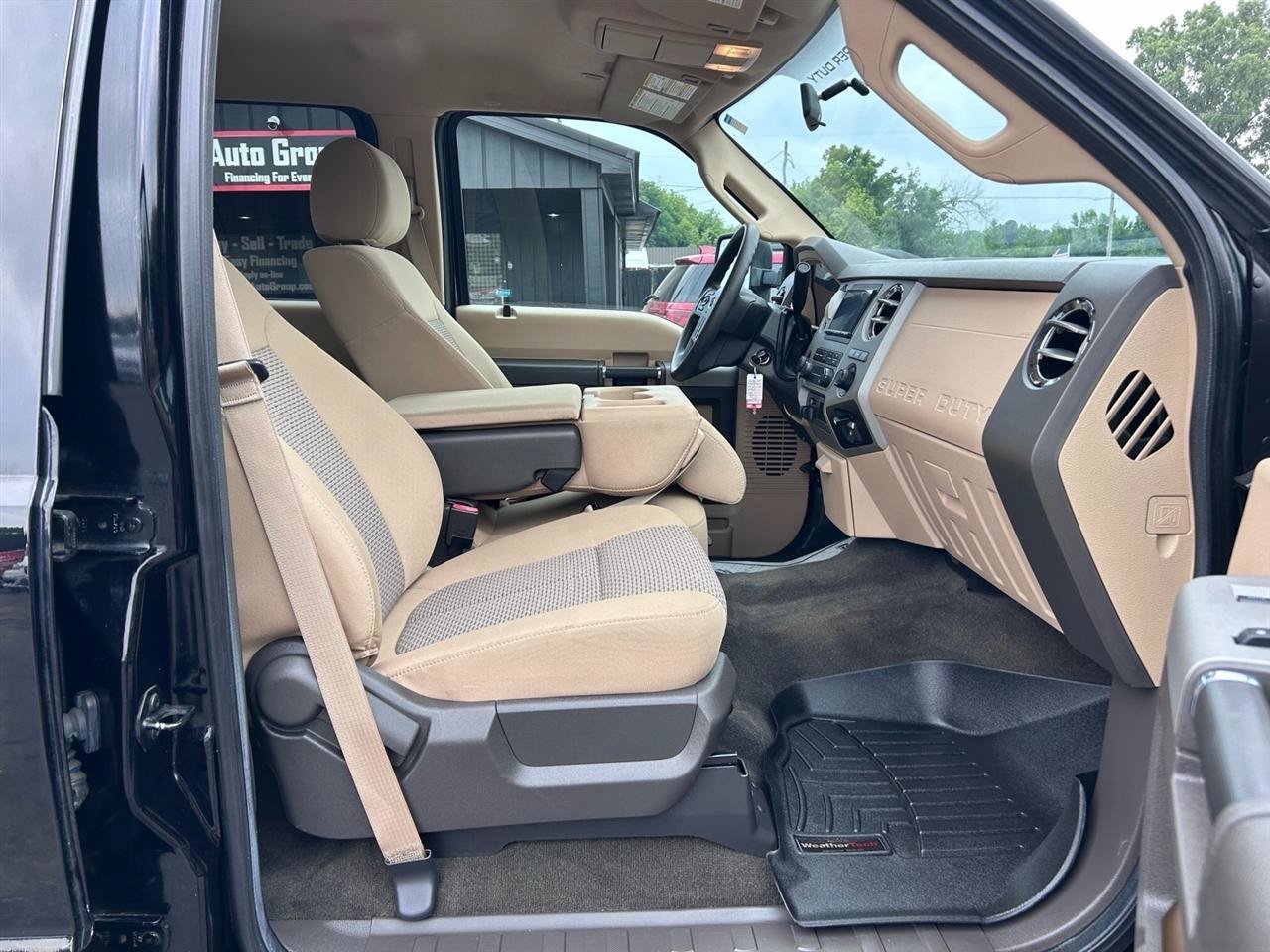 Used 2016 Ford F450 XLT w/ FX4 Off-Road Package AWD/4WD image 16