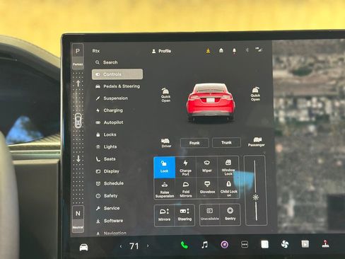 Used 2022 Tesla Model X Plaid image 41