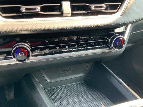 New 2026 Chevrolet Equinox LT w/ Convenience Package II image 23