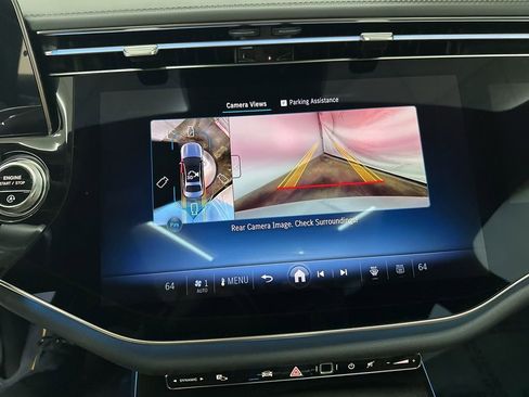 New 2026 Mercedes-Benz E 350 4MATIC Sedan image 17