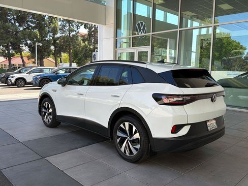 Used 2023 Volkswagen ID.4 Pro RWD image 3