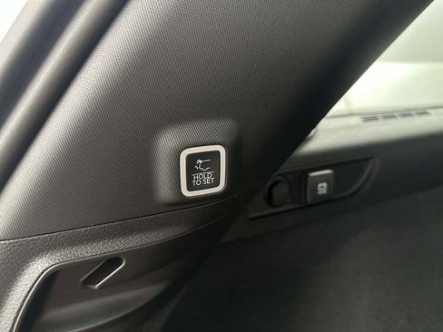 New 2025 Jeep Grand Cherokee Summit w/ Luxury Tech Group V image 38