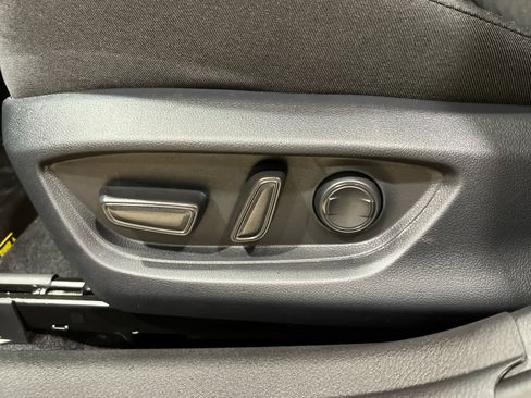 New 2026 Toyota Camry LE w/ Convenience Package image 15