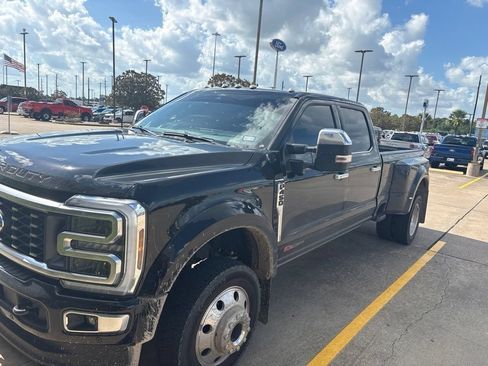 Used 2026 Ford F450 Platinum w/ Platinum Plus Package AWD/4WD image 1