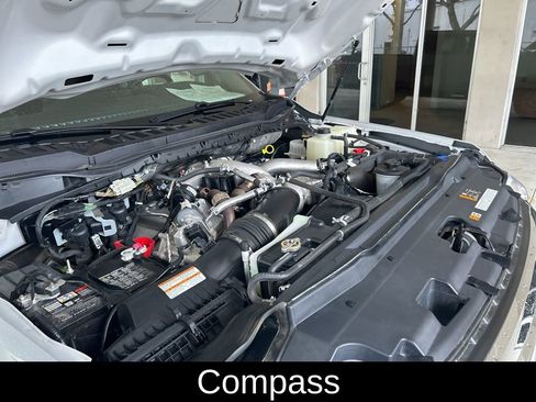 Used 2025 Ford F350 Lariat AWD/4WD image 11