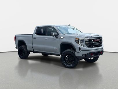Used 2025 GMC Sierra 1500 AT4