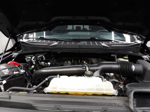 Used 2024 Ford F150 Lariat w/ Equipment Group 502A High AWD/4WD image 34