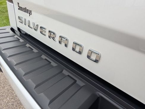 Used 2018 Chevrolet Silverado 1500 LT w/ All Star Edition AWD/4WD image 30
