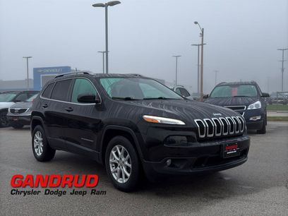 Used 2016 Jeep Cherokee Latitude w/ Comfort/Convenience Group