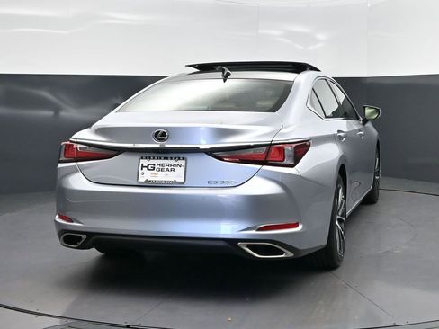 Certified 2025 Lexus ES 350 w/ Premium Package image 7
