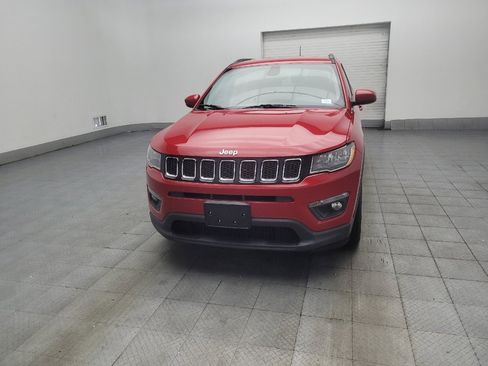 Used 2019 Jeep Compass Latitude FWD image 15