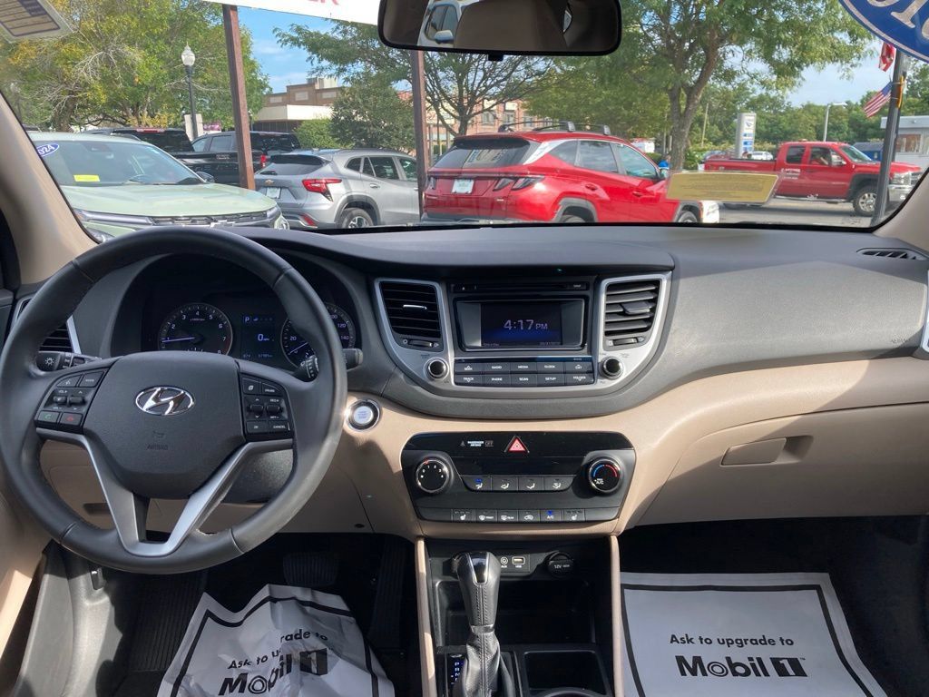 Used 2016 Hyundai Tucson Sport FWD image 5