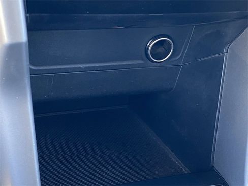 Used 2018 Subaru Forester 2.5i w/ Alloy Wheel Package image 27