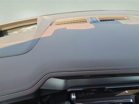 New 2026 GMC Sierra 3500 Denali w/ Denali Reserve Package image 9