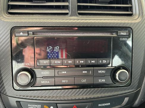 Used 2015 Mitsubishi Outlander Sport ES FWD image 21