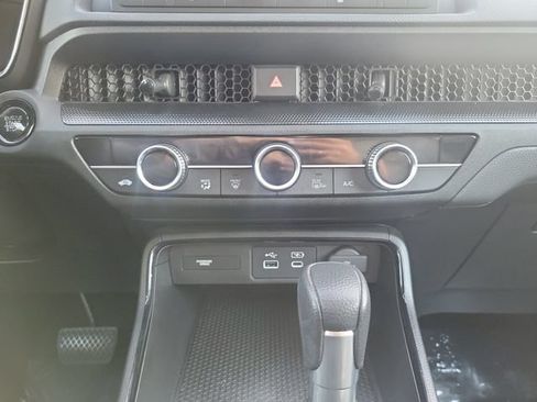 Used 2025 Honda CR-V EX image 21