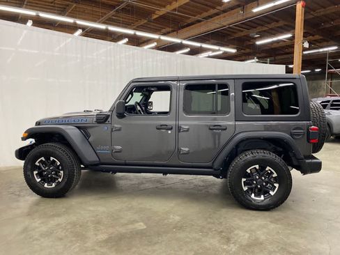 Used 2024 Jeep Wrangler Unlimited Rubicon 4xe AWD/4WD image 3