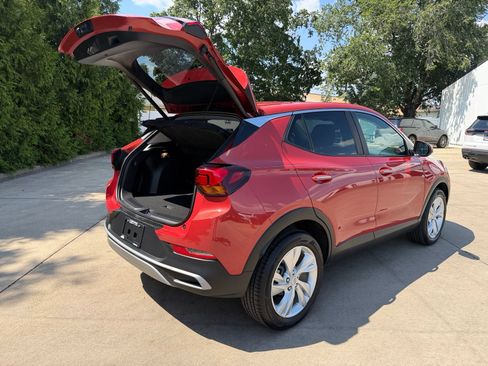 Used 2024 Buick Encore GX Preferred FWD image 32