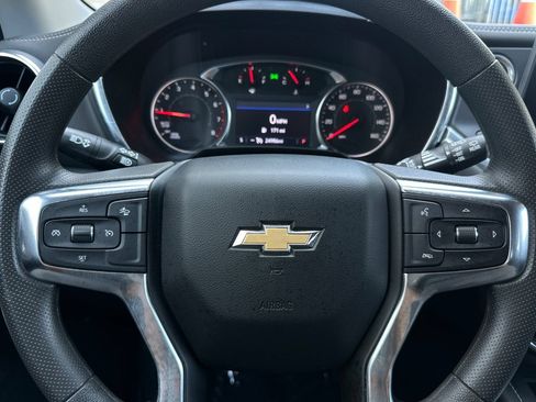 Used 2025 Chevrolet Blazer LT AWD/4WD image 20