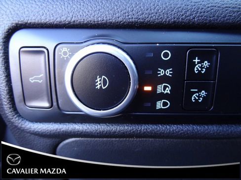 Used 2023 Ford Explorer XLT w/ Equipment Group 202A image 23