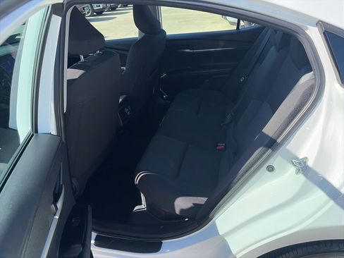 Used 2025 Toyota Camry LE FWD image 14