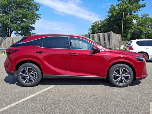 Used 2023 Lexus RX 350 Premium w/ Accessory Package AWD/4WD image 7