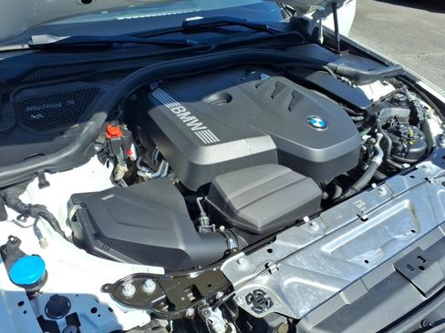 Used 2025 BMW 330i Sedan RWD image 29