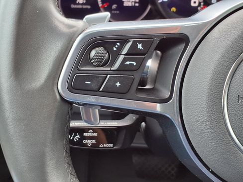 Used 2021 Porsche Cayenne Coupe AWD/4WD image 22