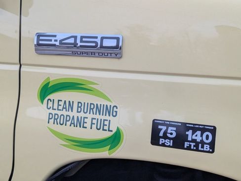 Used 2022 Ford E-450 and Econoline 450 Super Duty image 15