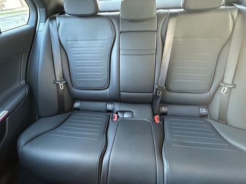 Used 2025 Mercedes-Benz C 300 4MATIC Sedan image 13