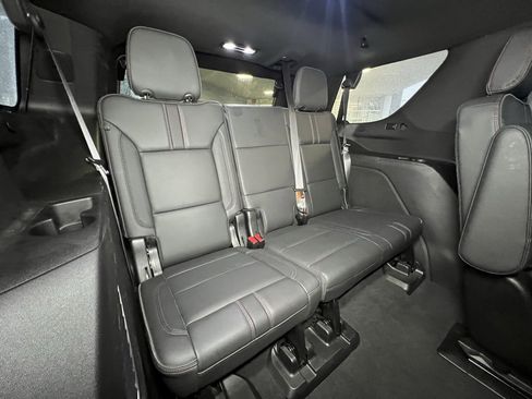 Used 2021 Chevrolet Tahoe RST image 9