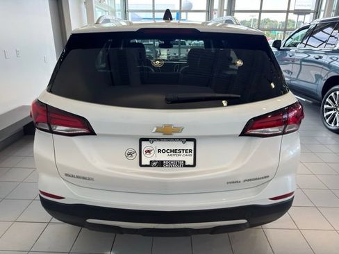 Certified 2022 Chevrolet Equinox Premier AWD/4WD image 46