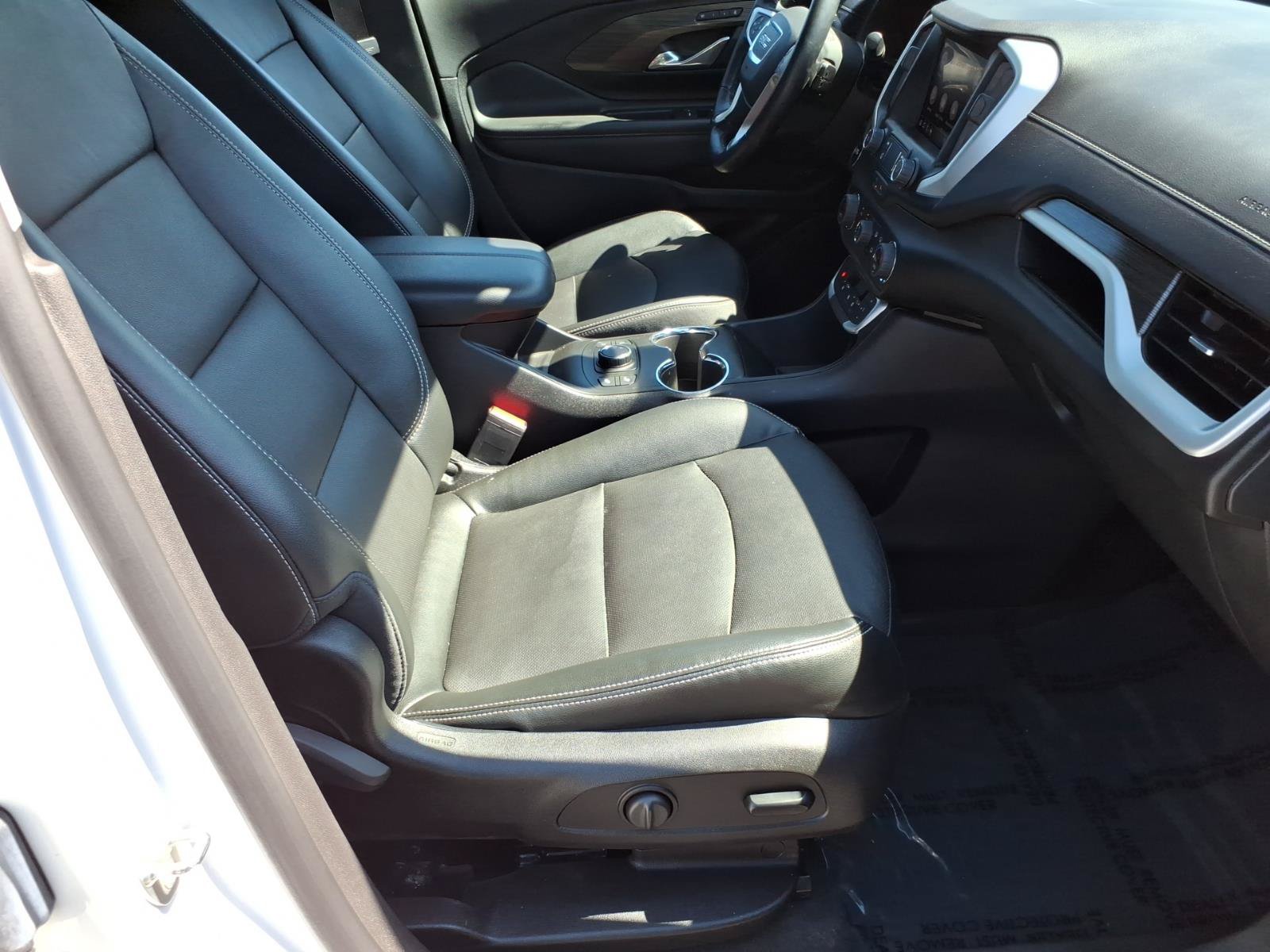 Certified 2023 GMC Terrain SLT w/ Elevation Edition FWD image 8