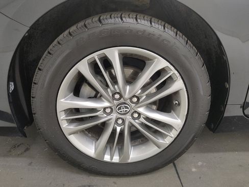 Used 2016 Toyota Camry SE FWD image 31