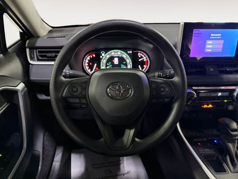 New 2025 Toyota RAV4 XLE image 12