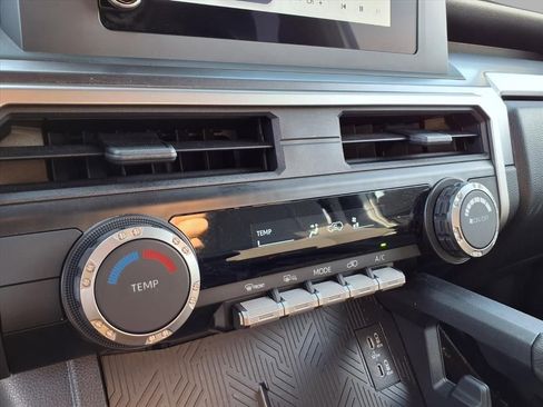 Used 2025 Toyota 4Runner TRD Sport image 7