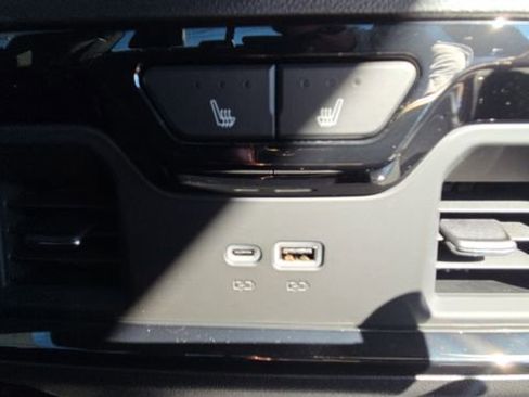 New 2026 GMC Sierra 1500 AT4X AWD/4WD image 38