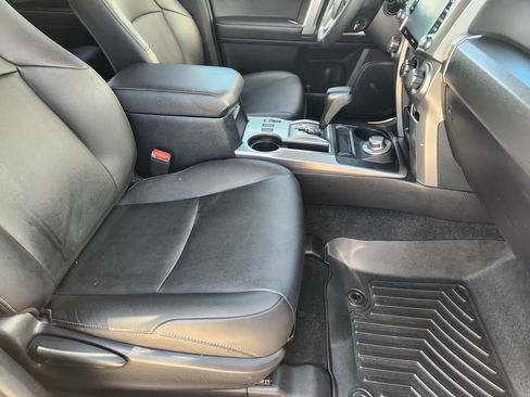 Used 2023 Toyota 4Runner TRD Sport AWD/4WD image 14