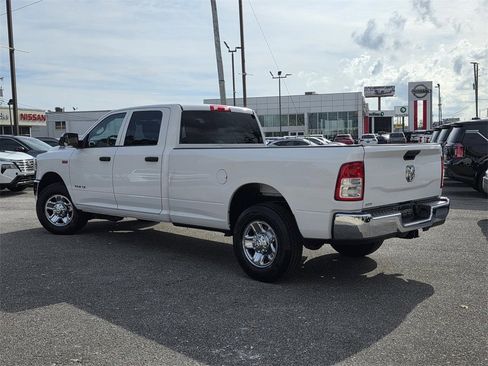 Used 2019 RAM 2500 Tradesman w/ Chrome Appearance Group image 5