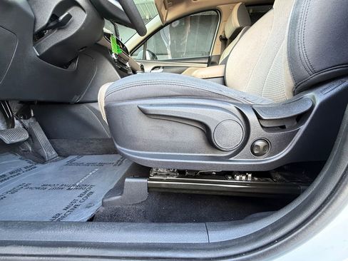 Used 2020 Hyundai Santa Fe SE w/ Cargo Package FWD image 42